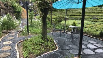BBQ/picnic area