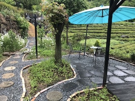 Área de parrillas y picnic