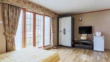 302 Room | 1 bedroom, free WiFi