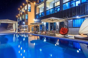 Seasonal outdoor pool - Buan Heights Pension (Buan)