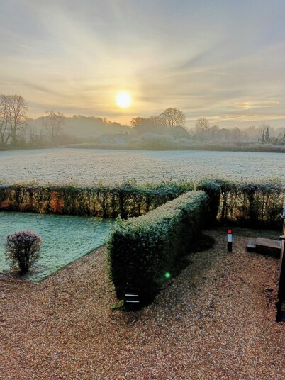 Greenbanks 1 Damerham Self Catering. The Perfect Getaway for Couples