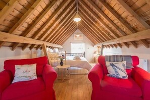 1 soverom, skrivebord, strykejern/-brett og wi-fi (inkludert)