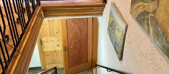 Vacation home with 13 beds, 2 bathrooms, large terrace in a quiet forest location
