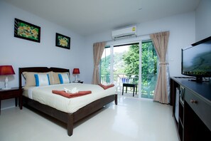 Standard Old Building | 客房内保险箱、遮光窗帘、折叠床/加床（额外收费）