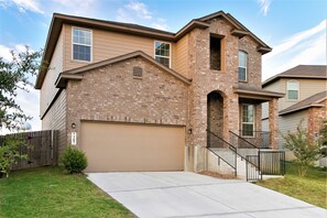 Exterior - Large Home Near Lackland: 30-Day min stay. (San Antonio)