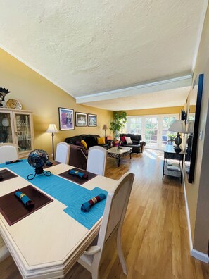 Interior - Sandia Heights #1 rental (ALBUQUERQUE)