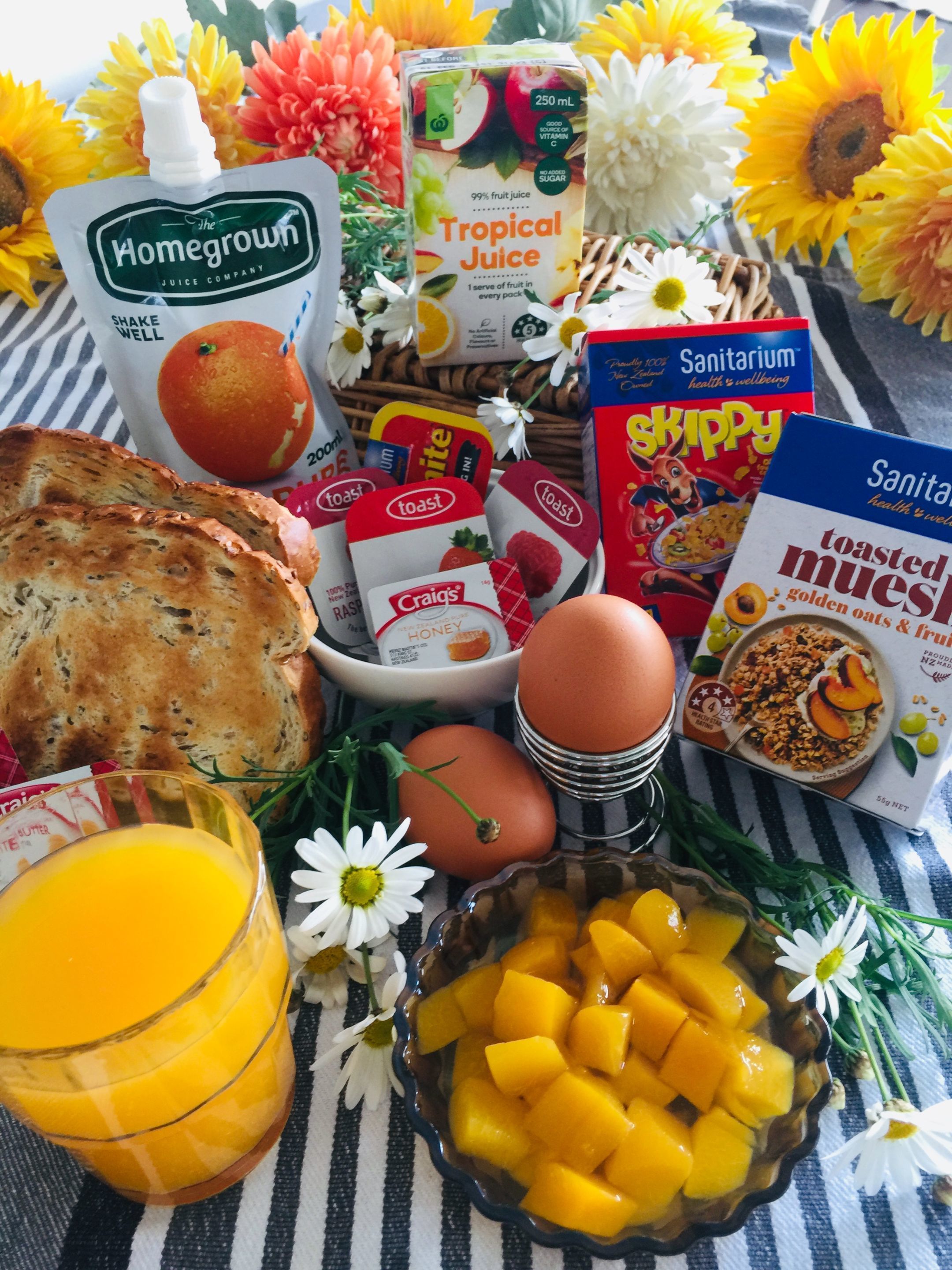 Daily continental breakfast (NZD 15.00 per person)