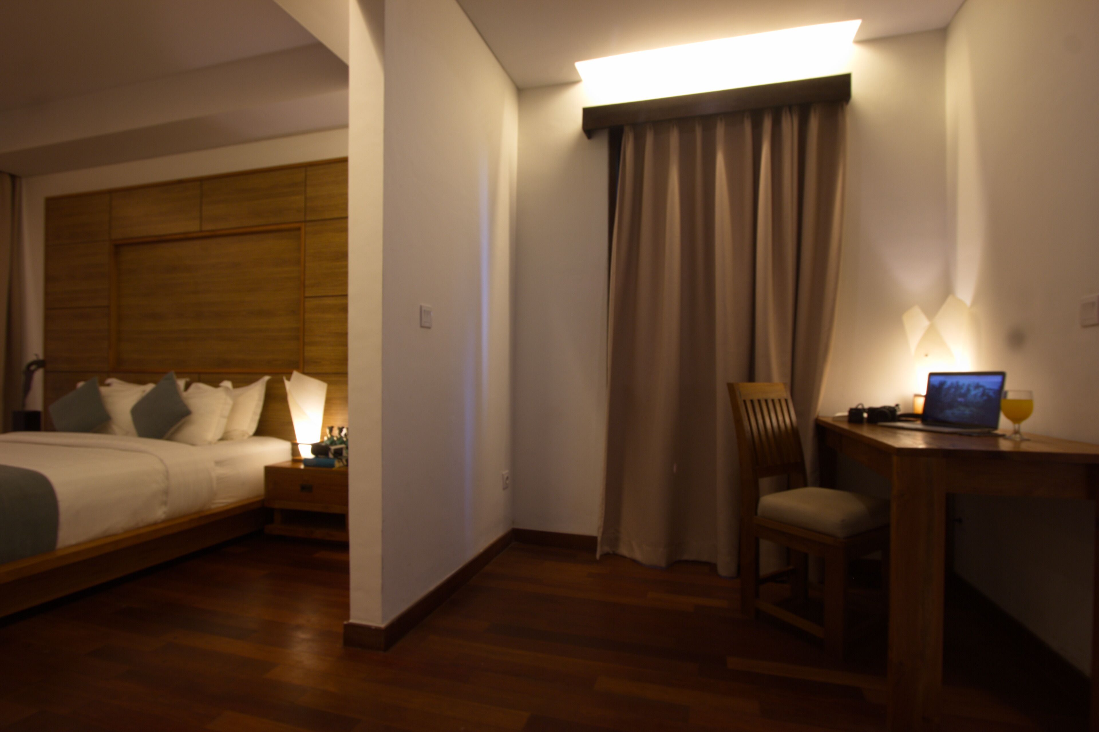 in-room safe, desk, iron/ironing board, free wifi