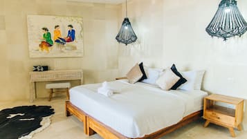 Villa Asri - One bedroom villa with pool and ocean views | Individually decorated, individually furnished, desk, rollaway beds