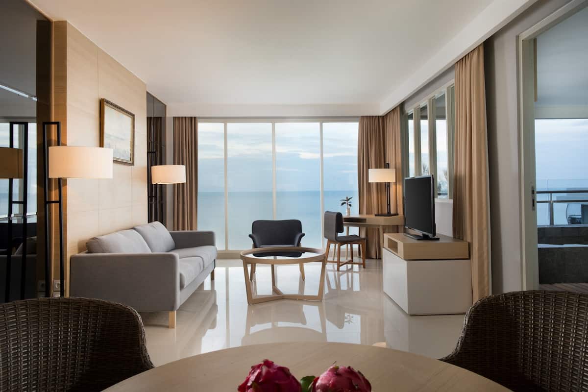 premier suite | living area | led tv