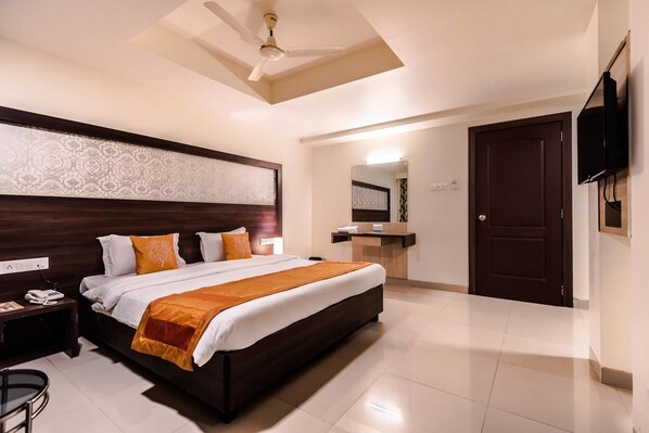 Deluxe Room, 1 Queen Bed