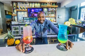 Bar (on property) - The Capital Pearls (Umhlanga)