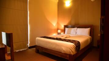 Apartment, Lake View | 1 bedroom, desk, free WiFi, wheelchair access