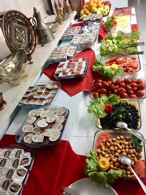 Desayuno buffet incluido todos los días