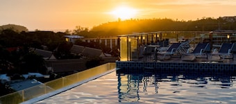 Ozone Condotel Kata by RESAVA