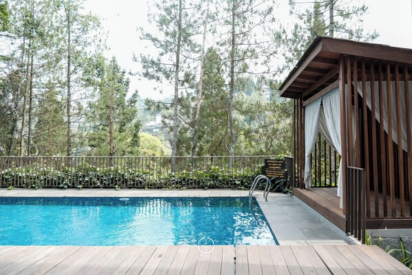 Familie villa, privézwembad | Terras