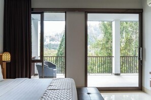 Vila Keluarga, kolam renang pribadi | 1 kamar tidur, meja kerja, tirai kedap cahaya, dan setrika/meja setrika