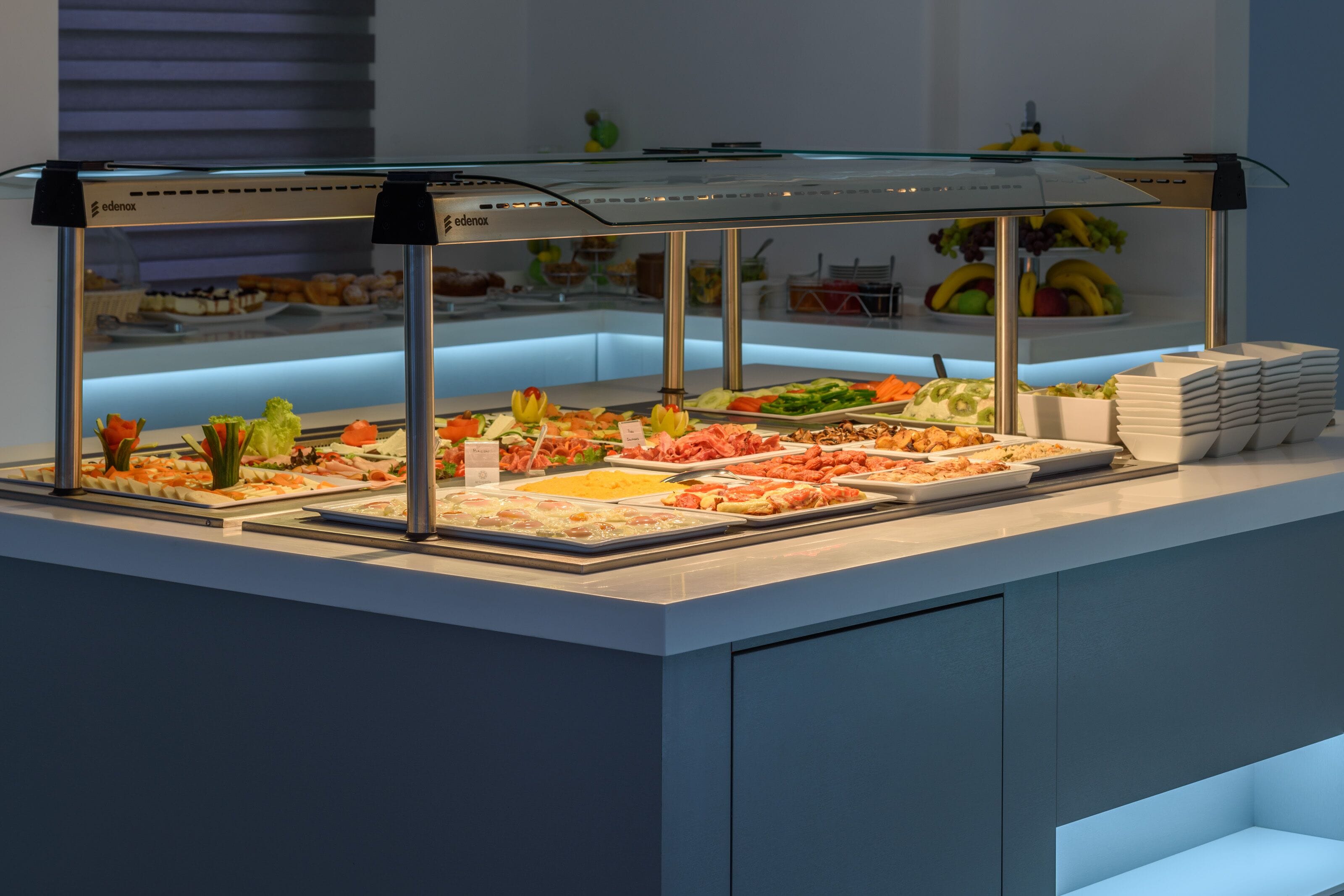 Petit déjeuner buffet compris tous les jours