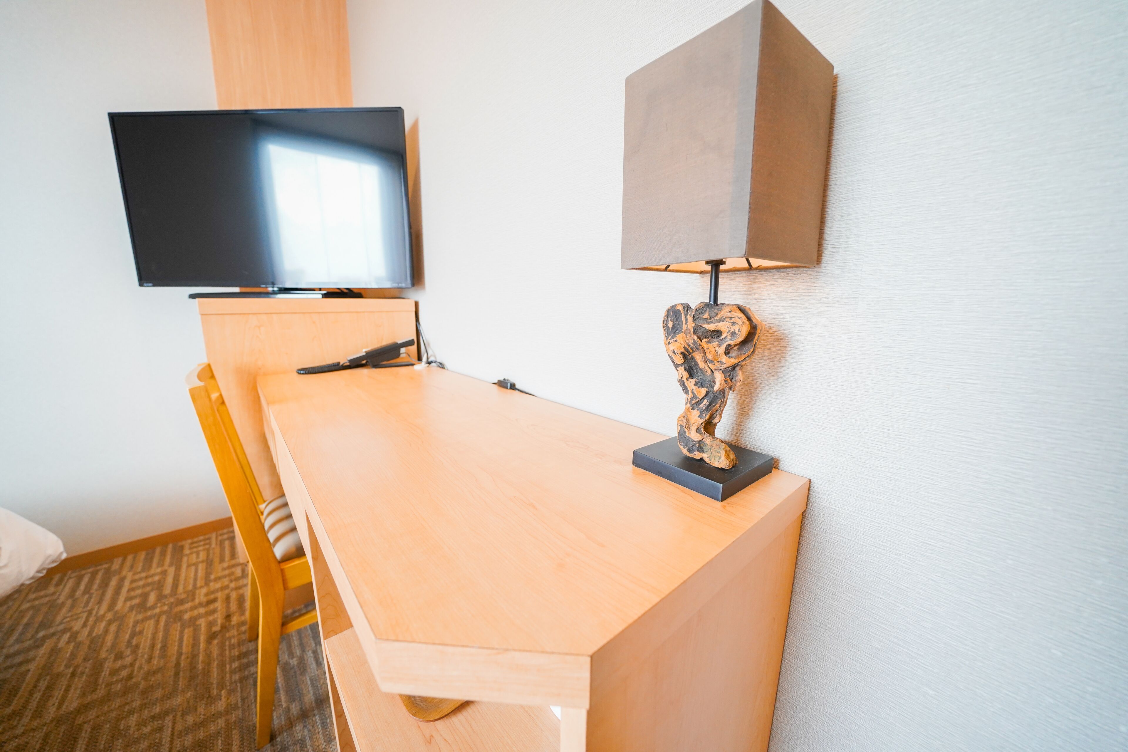 1 bedroom, in-room safe, desk, free wifi