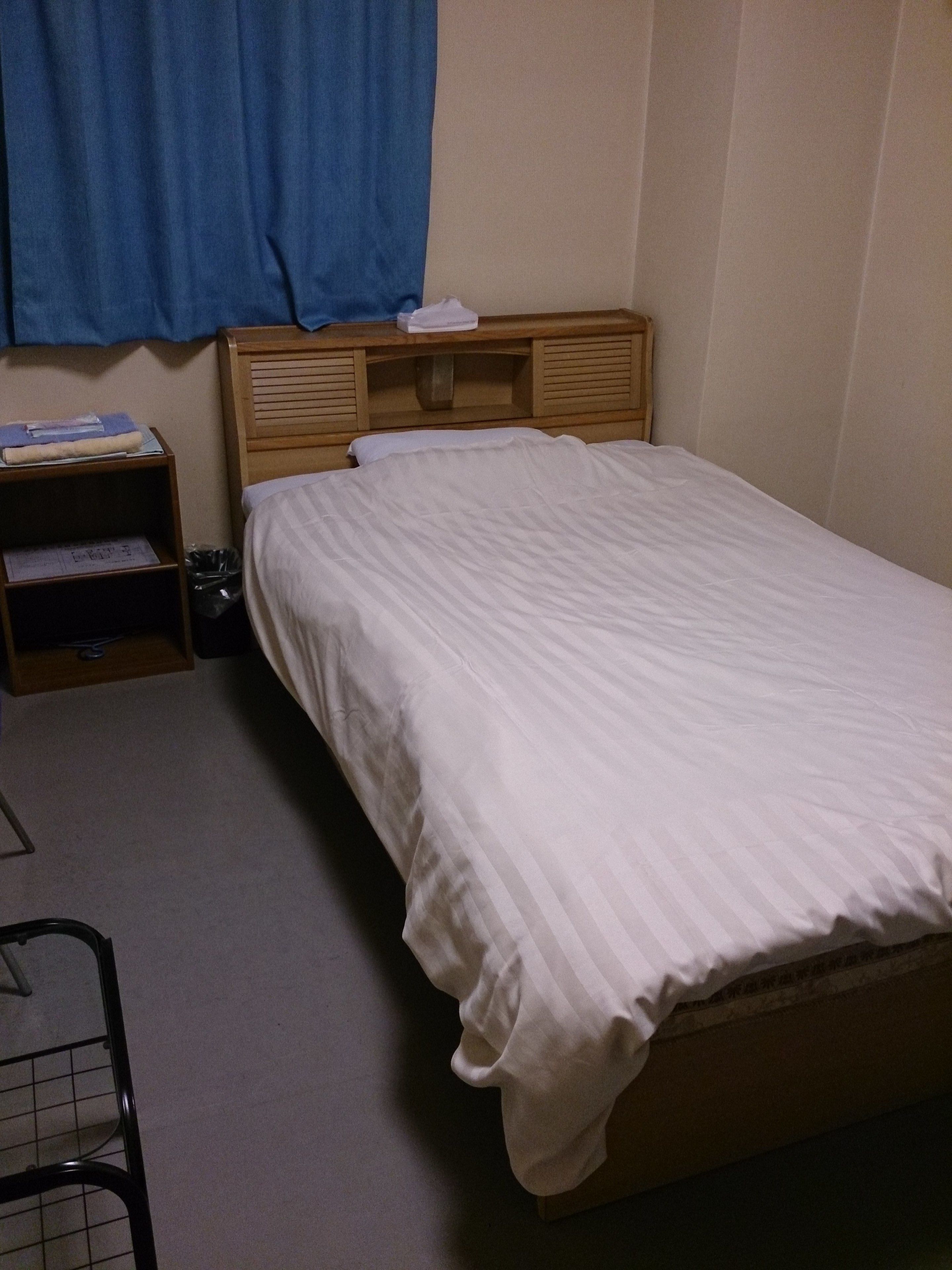 single room, non smoking | desk, laptop workspace, blackout curtains, soundproofing