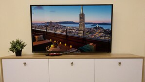 Living area - Rothschild Luxury Suite Haifa Israel (Haifa)