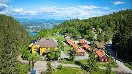 Kleivstua – Affordable hotel in Hole