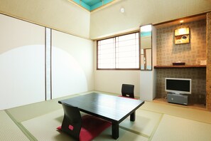 In-room safe, free WiFi - Yasuragi no Yado MARUSEI (Kami)