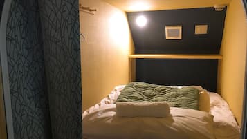In-room safe, free WiFi