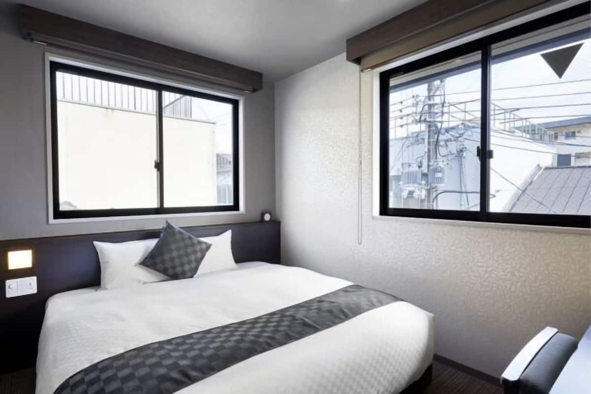 1 bedroom, premium bedding, down duvets, pillow-top beds