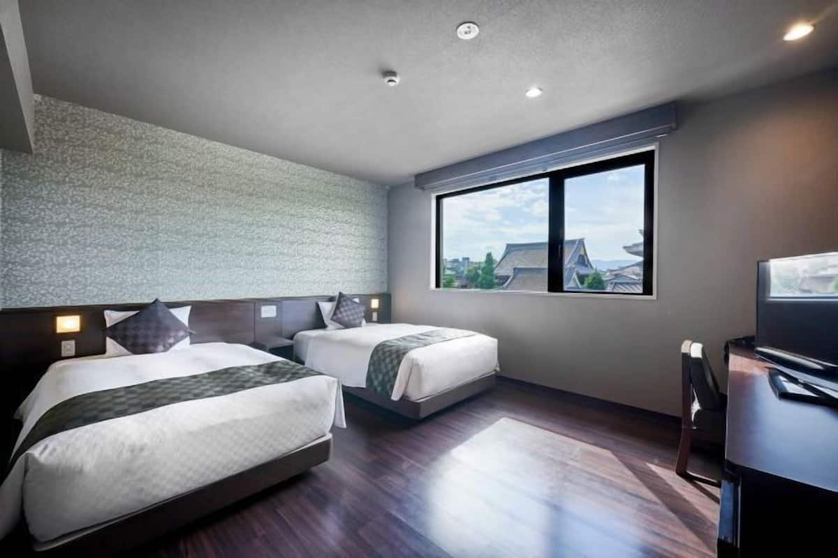 1 bedroom, premium bedding, down duvets, pillow-top beds
