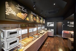 Daily buffet breakfast for a fee - Hotel Kuu Kyoto (Kyoto)