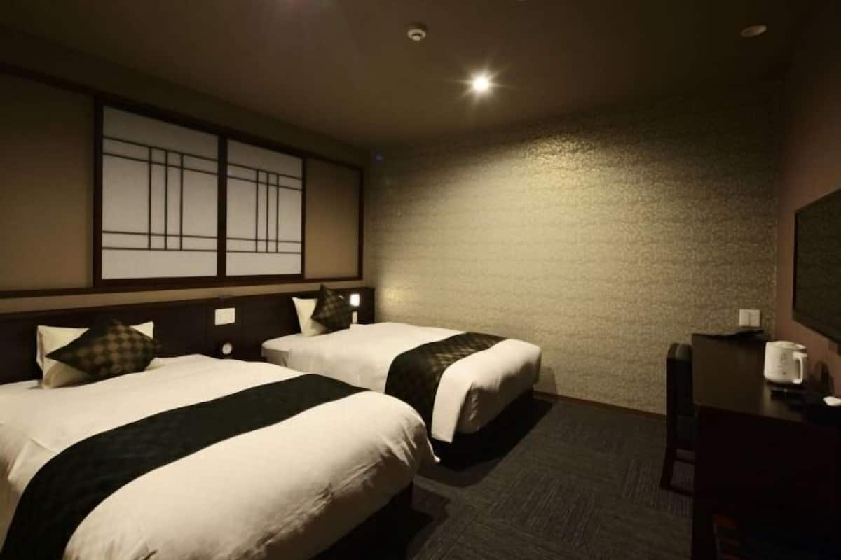 1 bedroom, premium bedding, down duvets, pillow-top beds