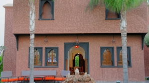 Voorkant van accommodatie