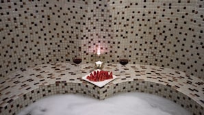 Family Cave Suite | Private spa tub