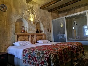 Standard Cave Room | Premium bedding, individually decorated, individually furnished, desk - Canela Cave Hotel (Avanos)