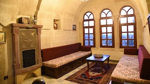 Basic Room | Living area | LCD TV