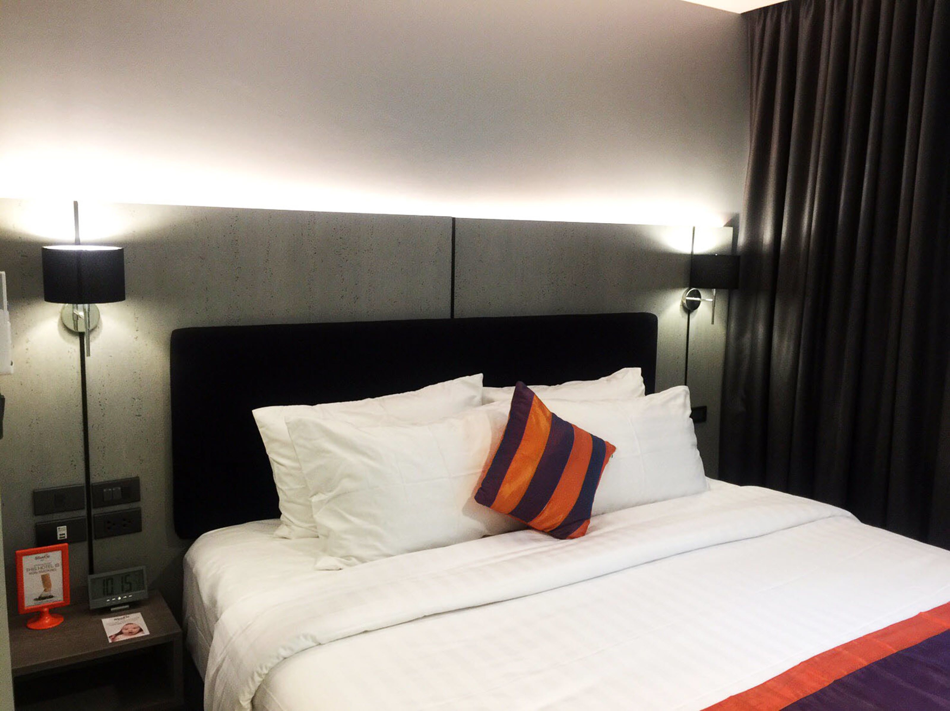 deluxe double room | minibar, in-room safe, soundproofing, free wifi