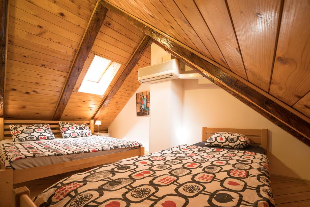 Quadruple Room, Shared Bathroom
