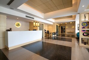 Reception - Lemon Tree Hotel Alwar (Alwar)