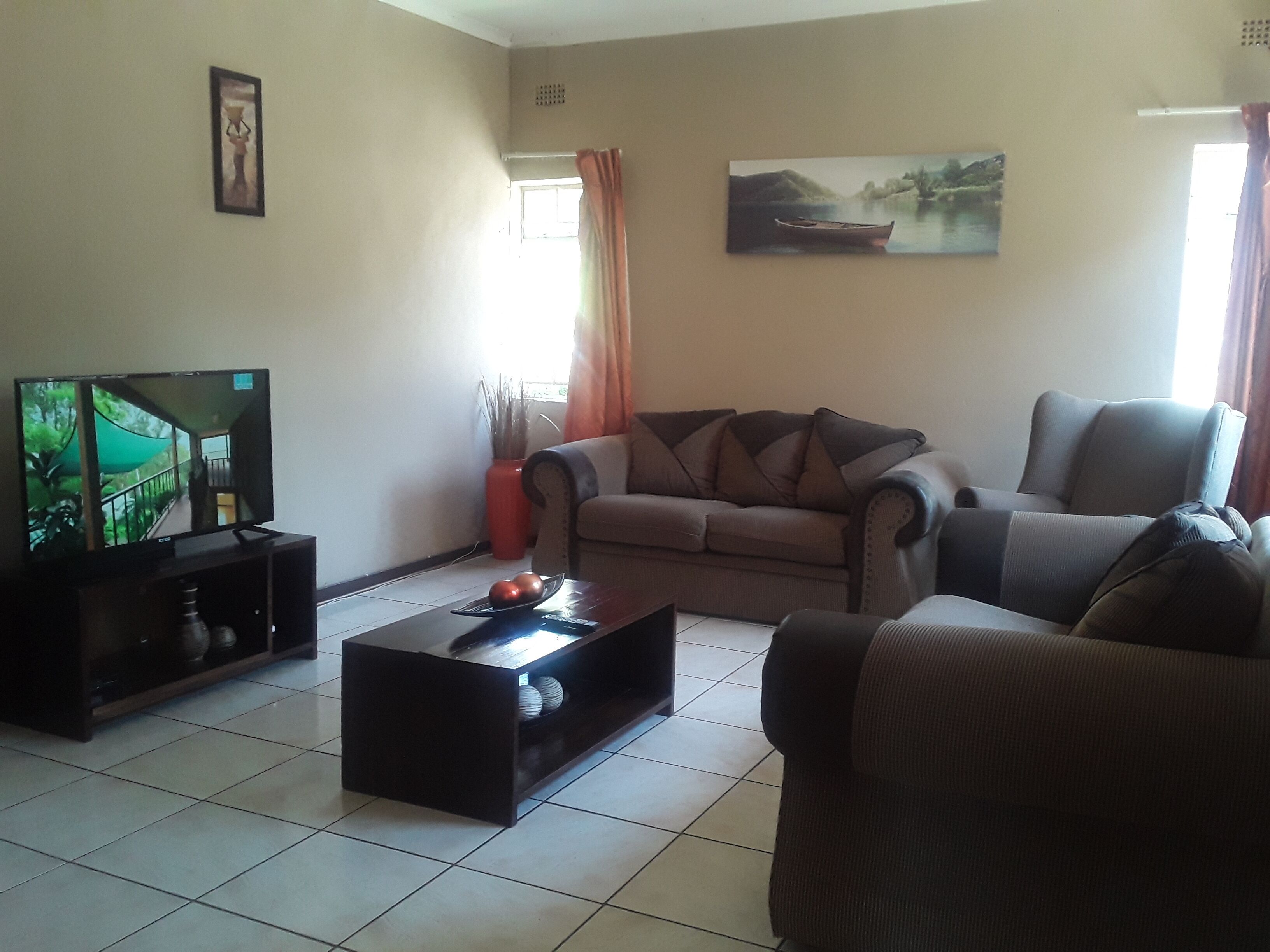 Vuya Nathi Bed & Breakfast