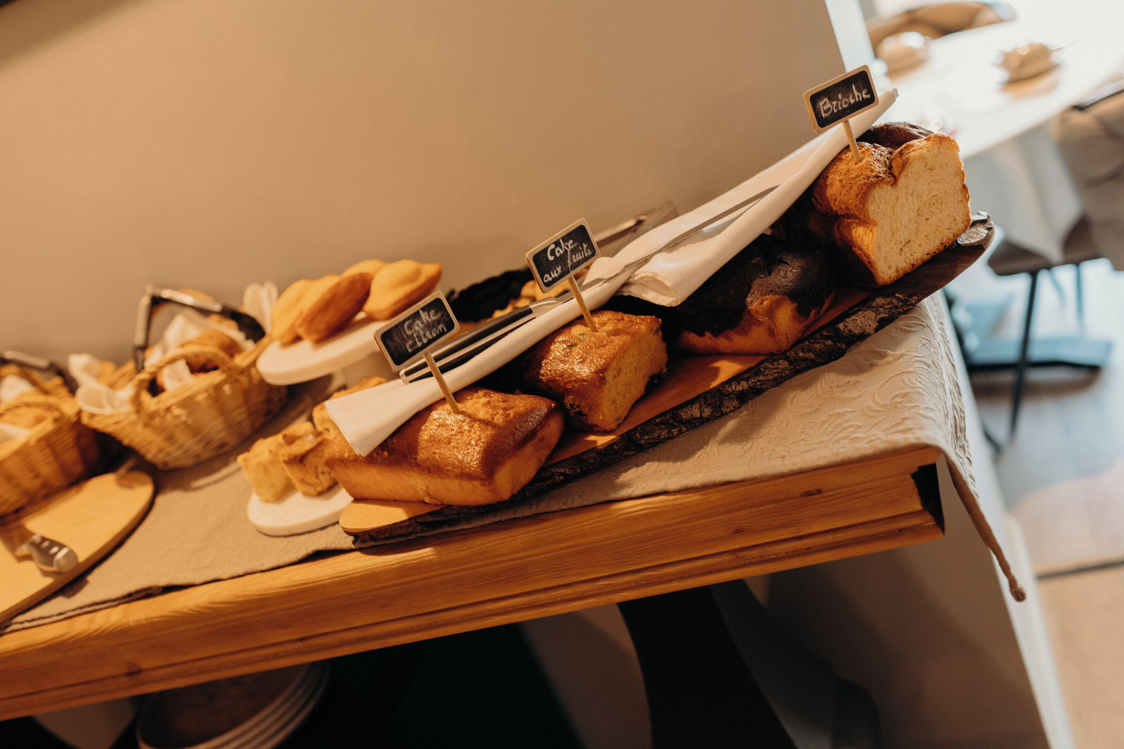 daily buffet breakfast (eur 14 per person)