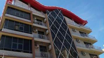 Facciata della struttura