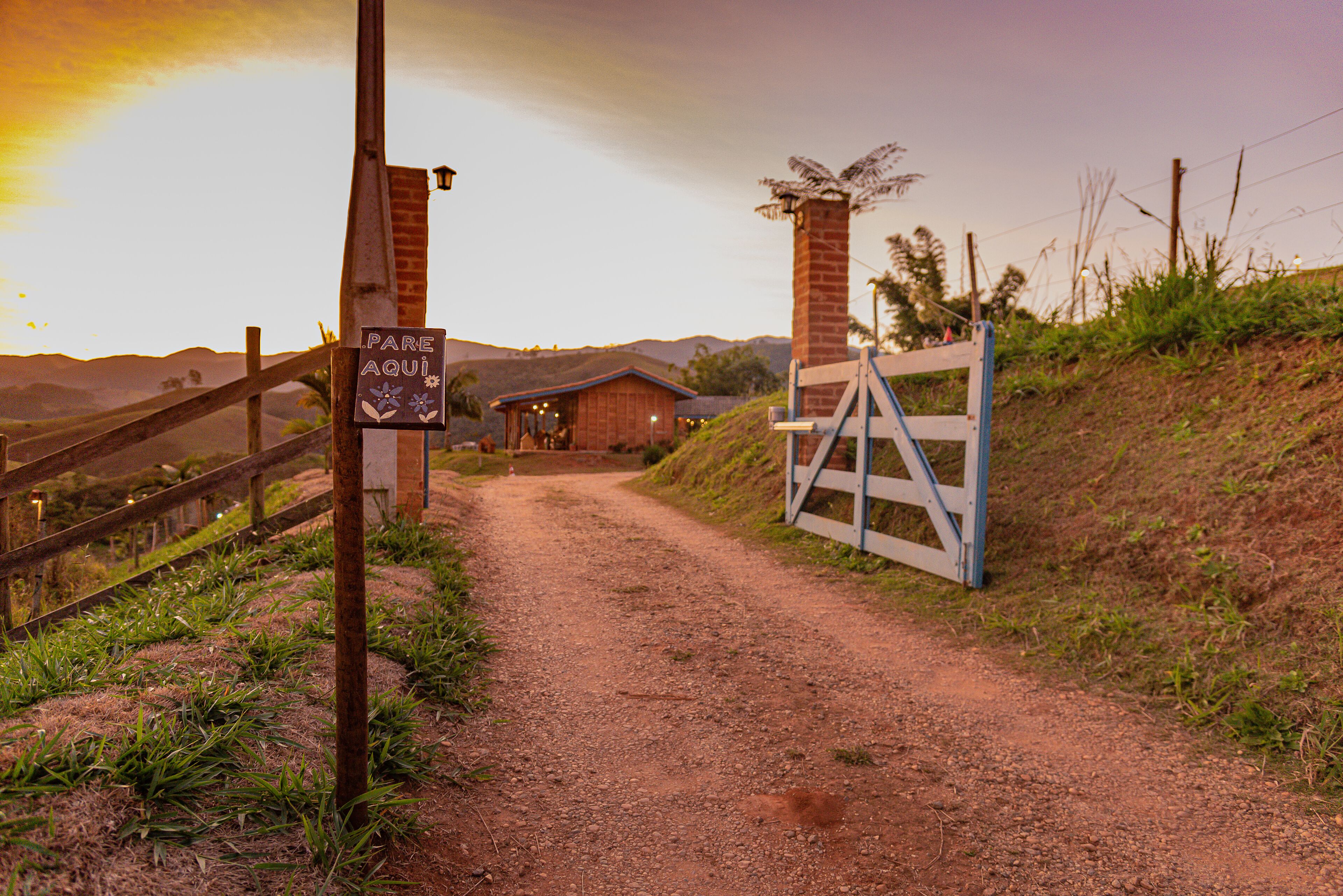 Entrada de la propiedad