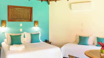 Bungalow (Coqueiral) | 1 bedroom, minibar, in-room safe, free cots/infant beds