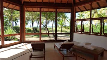Suite, Sea View | 1 bedroom, minibar, in-room safe, free cots/infant beds