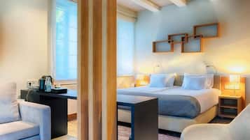 1 bedroom, premium bedding, in-room safe, desk