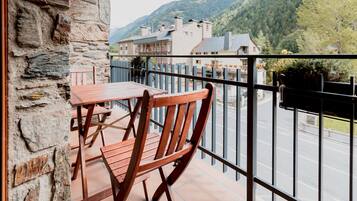 Apartment, 1 Bedroom | Terrace/patio