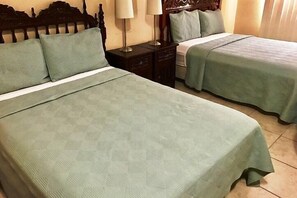 1 bedroom, premium bedding, minibar, iron/ironing board