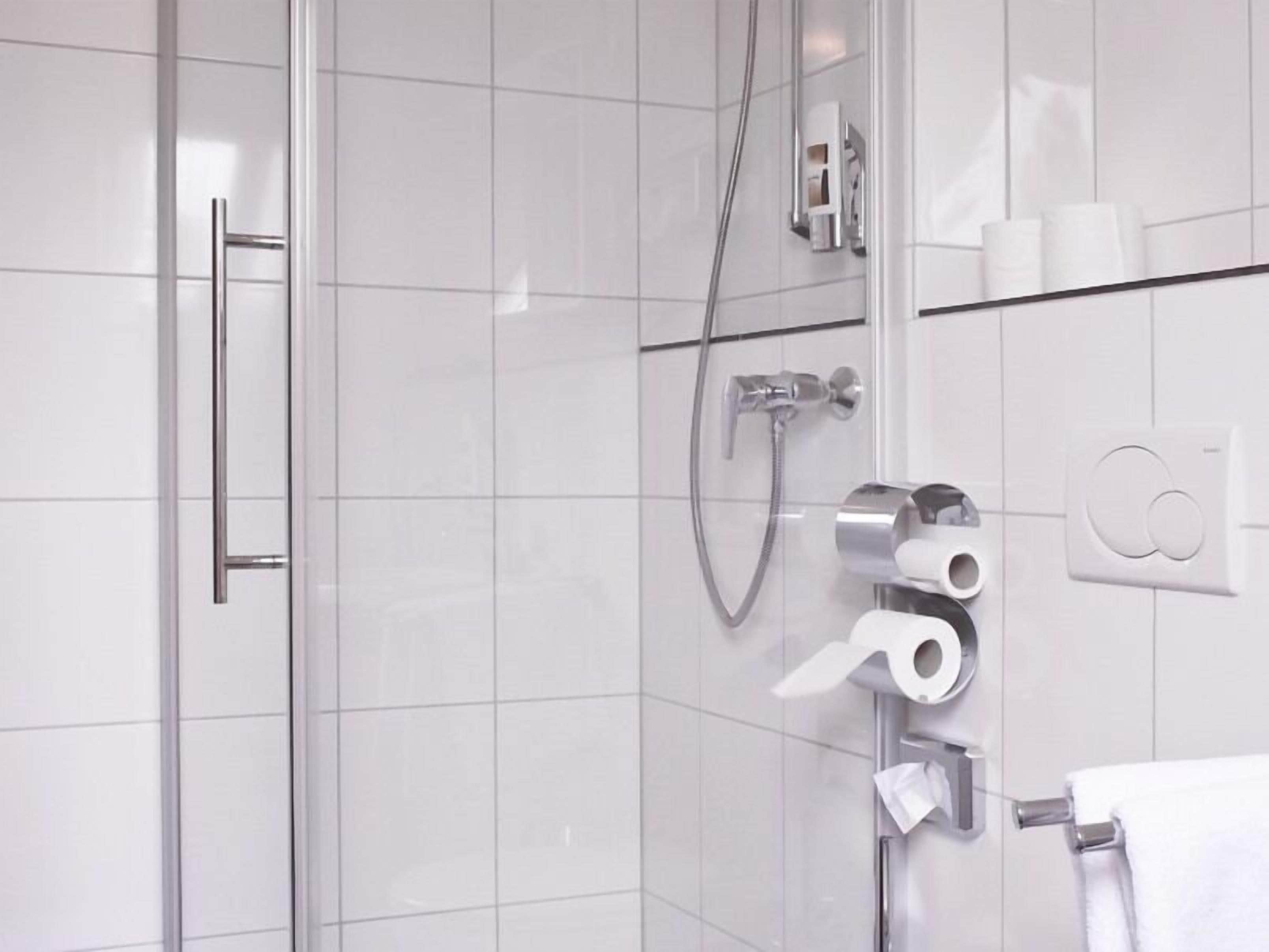 Einzelzimmer, mit Bad | Badezimmer