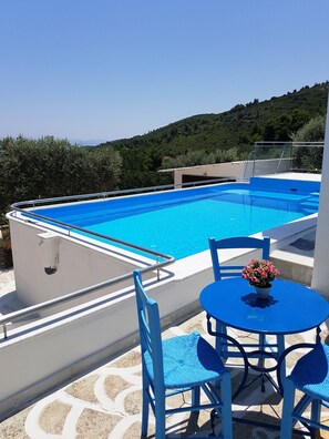 Exclusive Villa, 2 Bedrooms, Private Pool | 2 bedrooms, Egyptian cotton sheets, premium bedding, down duvets
